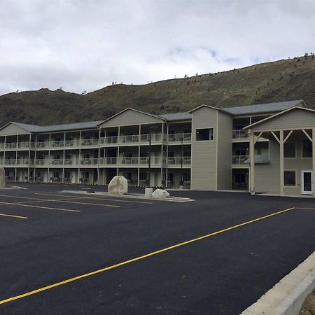 Yellowstone Big Rock Inn Gardiner Zewnętrze zdjęcie