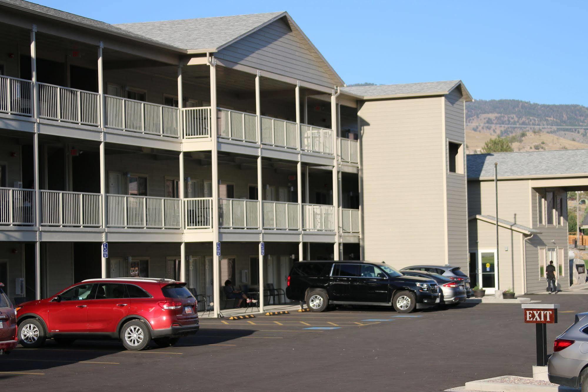 Yellowstone Big Rock Inn Gardiner Zewnętrze zdjęcie